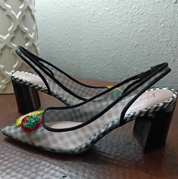 Betsey Johnson Sz. 10 Laney Fruit Slingback Mesh Pumps - Picture 11 of 16